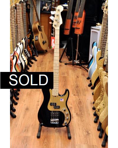 Fender American Deluxe Precision Bass